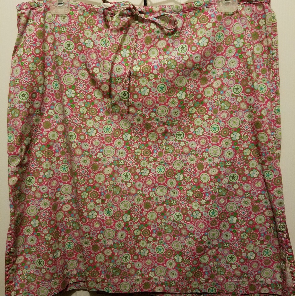 Short skirt